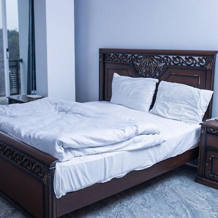 מלון רוואלפינדי Regal Residency מראה חיצוני תמונה