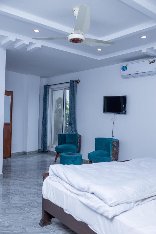 מלון רוואלפינדי Regal Residency מראה חיצוני תמונה