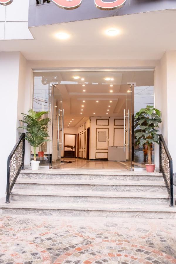 מלון רוואלפינדי Regal Residency מראה חיצוני תמונה