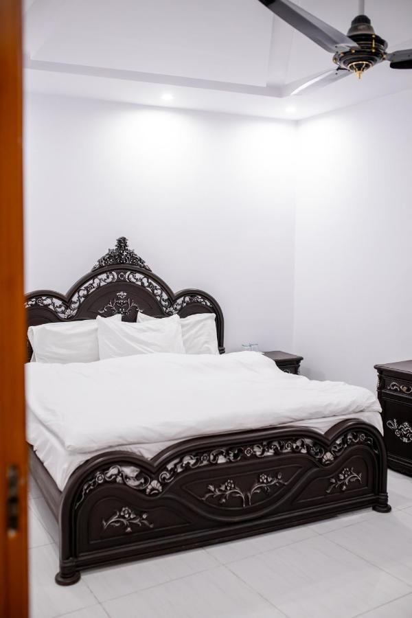 מלון רוואלפינדי Regal Residency מראה חיצוני תמונה