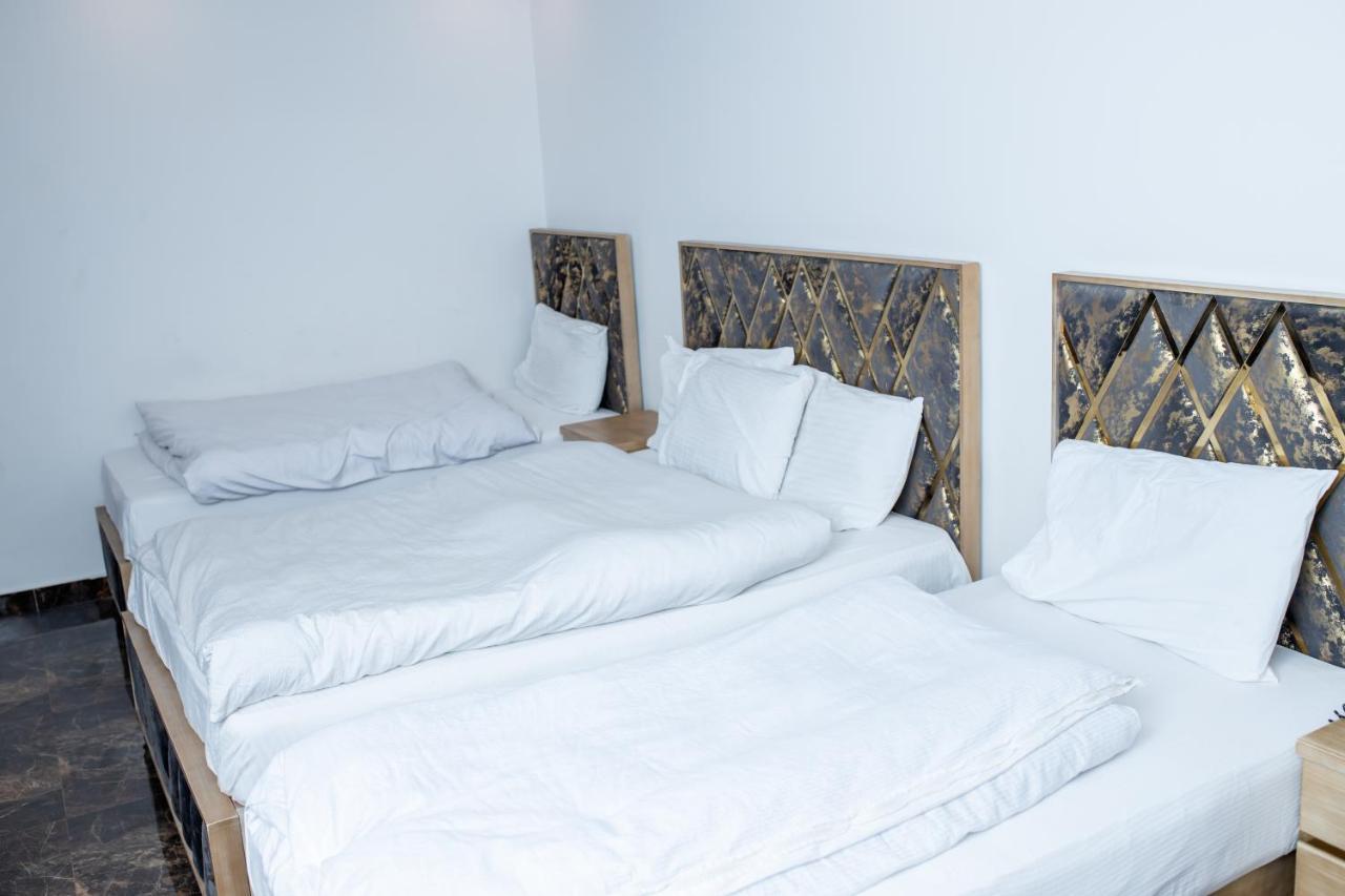 מלון רוואלפינדי Regal Residency מראה חיצוני תמונה