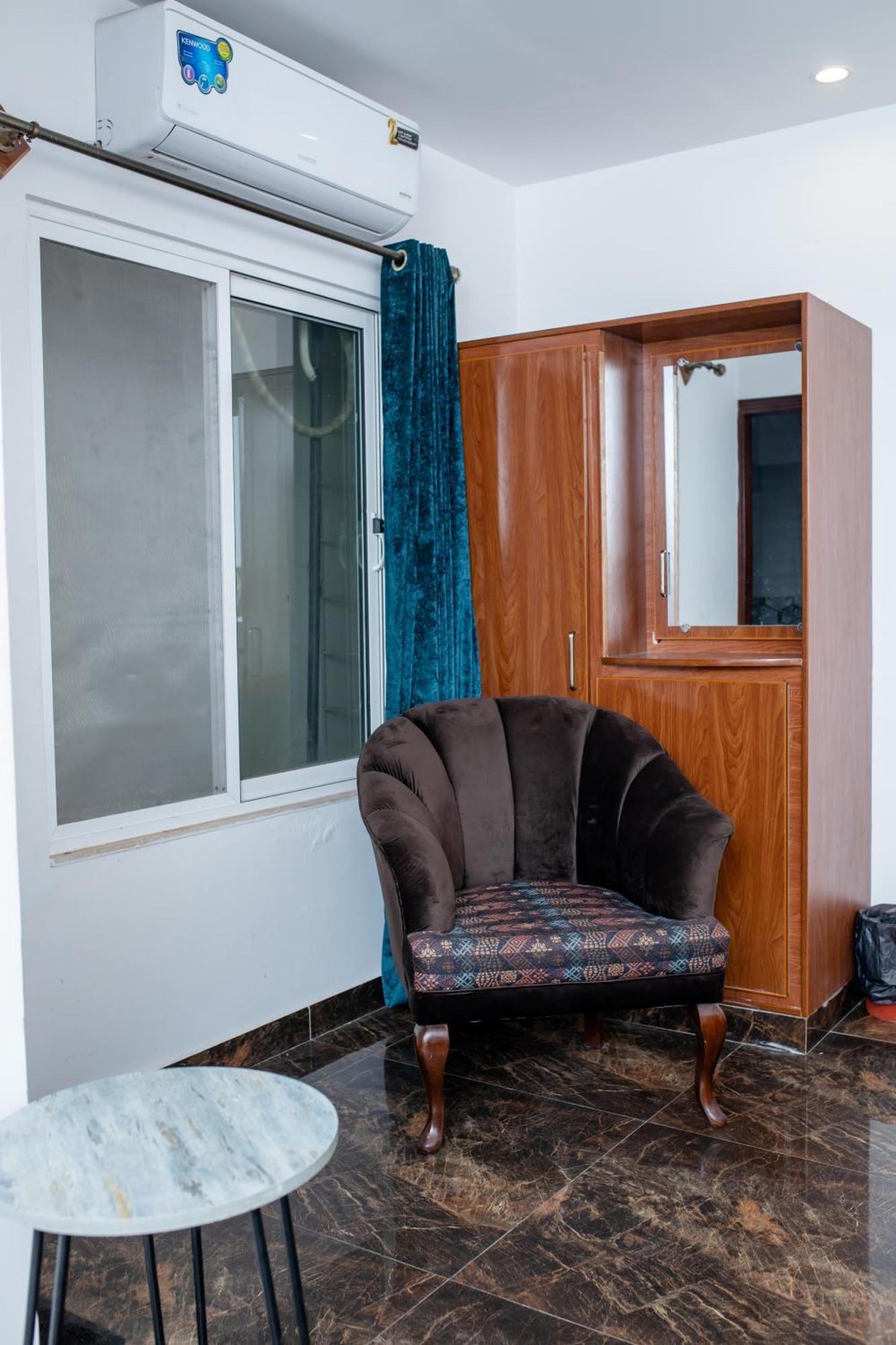מלון רוואלפינדי Regal Residency מראה חיצוני תמונה