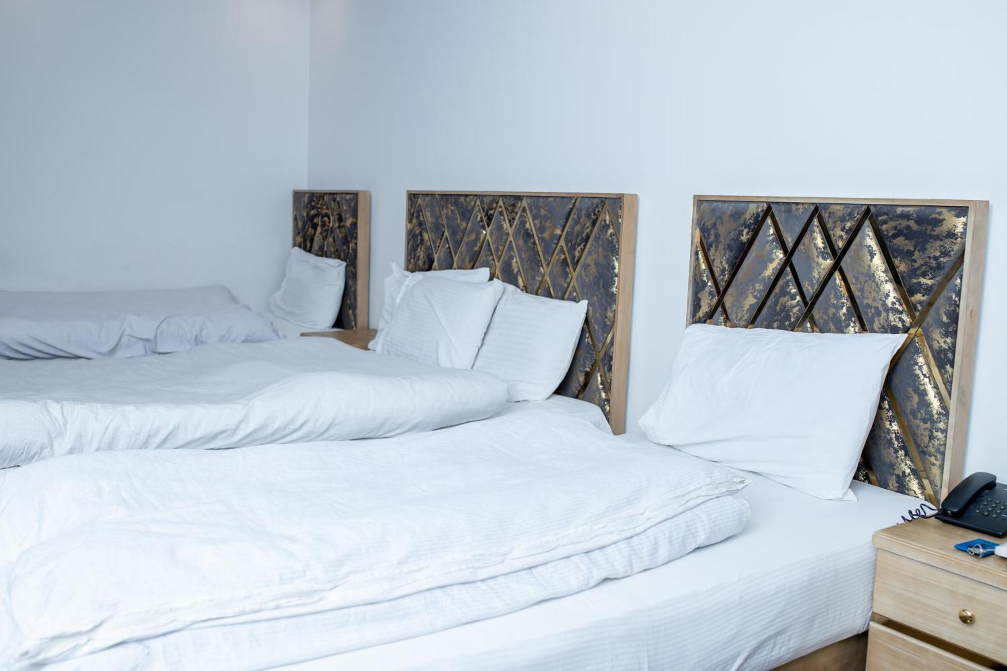 מלון רוואלפינדי Regal Residency מראה חיצוני תמונה